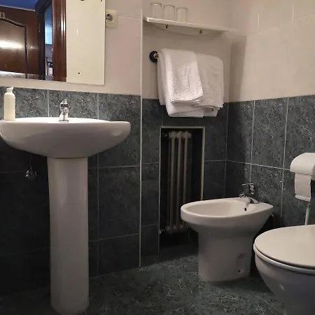 Covadonga 2* ヒホン