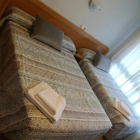 Covadonga ゲストハウス ヒホン