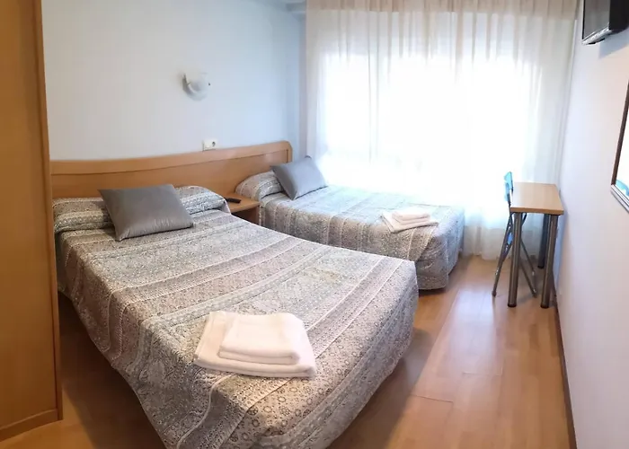 Covadonga 招待所 2*